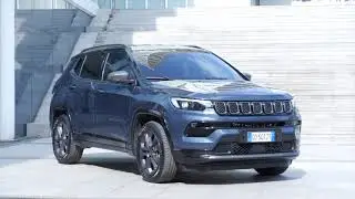 New Jeep&reg; Compass 80th Design in Blue Shade