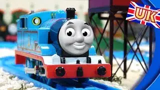 SPLAT! Gordon, James, and the Mud | The Trouble with Mud | Thomas and Friends Clip Remake