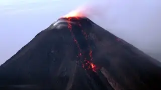 Mexican volcano erupts, spewing columns of gas and rocks
