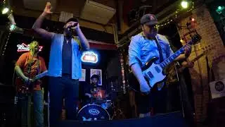 AC/DCover - Jailbreak