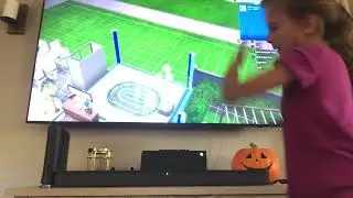 Sims4 with Isaac￼