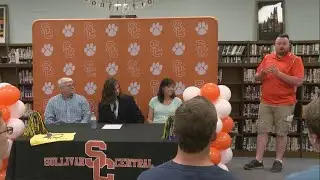 Sullivan Central Cougar Grayson Wright signs with ETSU soccer