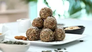 OATS, DATE & ALMOND ENERGY BALLS