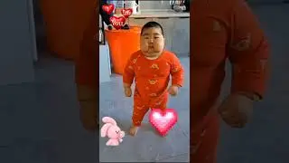 Ce b&eacute;b&eacute; danse mieux que toi 😍🕺 #b&eacute;b&eacute; #danse #cute #funny #viral #shorts #dance