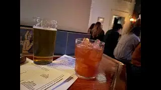 #MeetinghousePhilly #CraftBeerReview #PhillyBeer w/ Lala 🍻 Craft Beer, Cocktails, Vegetarian Eats 😊