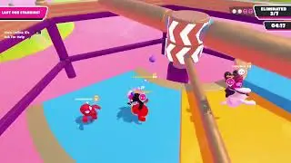 Fall Guys | Teammates Grab Each Other on Jump Showdown
