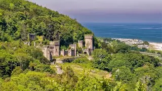 Escape to Grwych Castle , an interview with the author Andrew Hesketh