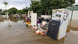 &lsquo;Mud Army 2.0&rsquo; volunteers start the flood clean-up in Brisbane