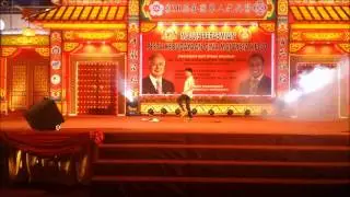 VD2D ( Ezra's Showcase ) - Turn Up The Music ; Express ( Burlesque )