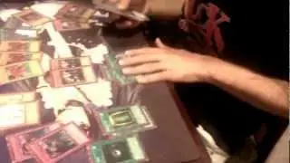 Low tier heroes deck profile: Des Bean