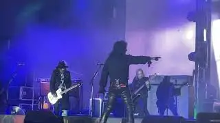 Alice Cooper / Hollywood Vampires - I'm Eighteen