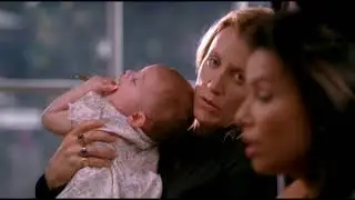 Girls Talk About Mary Alice - Desperate Housewives 1x01 Scene