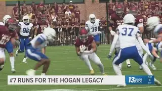 Ravenna's Hunter Hogan off to strong start with Calvin football