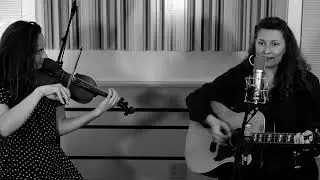 The Riddle Song, Ida Mae Specker and Lila Specker