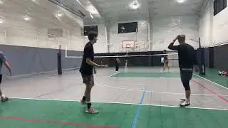 Cut shot Men&rsquo;s Open Pool Play Game One Looneys/Moran vs Moyer/Gunderson/Charles