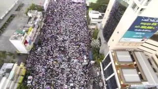 Bangkok Protests December 22 2013 - Aerial drone view at Asok Intersection