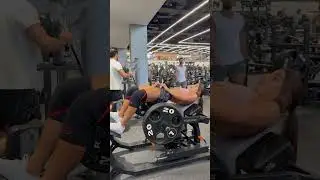 Plate-Loaded Booty Builder