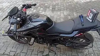 How to maintain your bike chain ⛓️ clean/ lube 👍full tutorial. Pulsar n160 #youtube #youtubefeed 