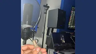 CLEAR DA CROWD