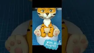 Fondant tiger #cake #fondant #caketopper #baking #tort #masacukrowa