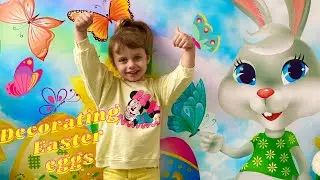 Decorating  and coloring Easter eggs - fun kids activities