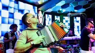 Yovanny Polanco - Mi Mujer De Oro (En Vivo 2022)