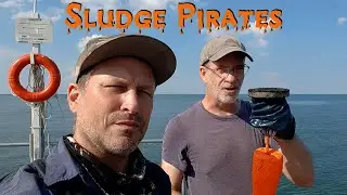 Sludge Pirates : Magnet Fishing Etobicoke Creek