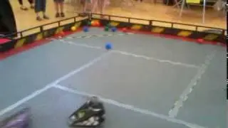 Battle Ratz - Roaming Robots Drive a Robot !!