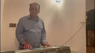 Watch This 80s Keyboard Create Pure MAGIC!