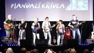 Pacifik a Mandala: Prvn&iacute; d&aacute;ma Country music - křest nov&eacute;ho alba Mandal&iacute; kř&iacute;dla, Kladno, 29.8.2025