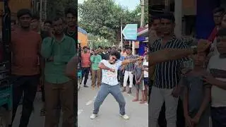 Pom Pom 😜#trending #dance #explore #viraldance #ytshorts #shorts #viralreels