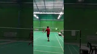 2xterkecoh flick service#badminton#semuaorang#badmintonlover