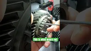 5 Speed Gear Comparison &ndash; Grinding Gears vs. Normal Wear