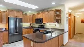 4652 Boardwalk Dr, Bellingham, WA 98226