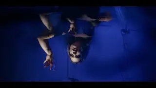 EVERLYNE - Wreck-less (Official Music Video)