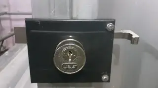 veja como   instalar fechadura em portão  de chapa Lambri