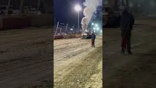 That build up ! #truckpulls #reels #sendit #dieselpower #diesel