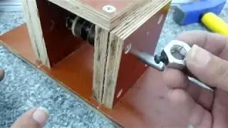 Kupferkabel Sch&auml;lmaschine selber bauen. Diy Cable stripper.