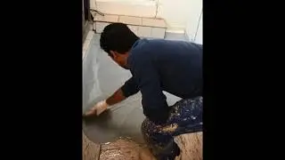 pose de r&eacute;sine sur carrelage