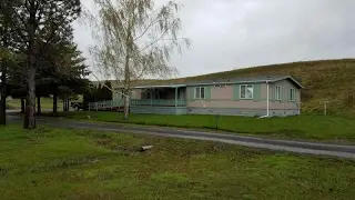 1020 Eid Rd #1, Moscow, ID 83843