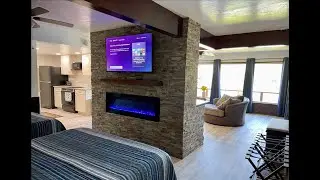 1,000 Springs Riverhouse Riverview Room Tour