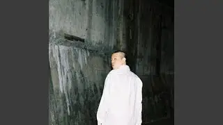 COLD WORLD (COLD WORLD)
