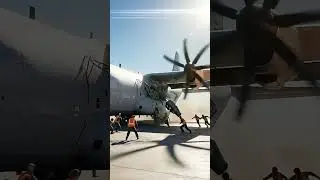 Encountering the raw force of a heavy military #C130 #MilitaryAviation #shorts #viral #Airlift