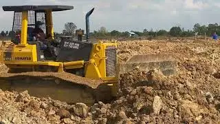 🔧 Operating a Bulldozer Like a Pro &ndash; Beginner to Expert Guide🔥 [ Dirt Machines Daily ]