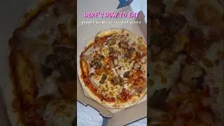 Pepper barbecue chicken pizza Dominos | 🙃 Chicken a eduthu pottu sapdunga #pizza #dominos #shorts