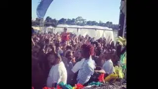 FAMOUS DEX MAKES CROWD GO WILD