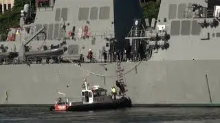 Columbia River Launch (CRL) Boat Relief Brings Pilots Out To The USS Mustin in PDX   HD 1080p