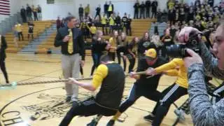 Boys Tug of War