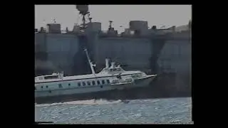 Вадик на лодке