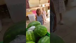Цена - Арбуз 0.80 лари/кг. Грузия #арбуз #цена #продуктыпитания